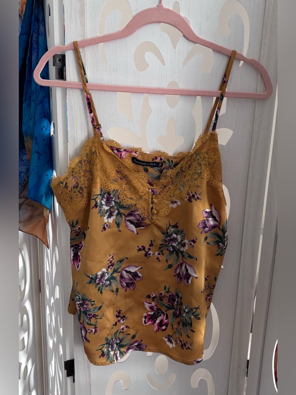 Abercrombie & Fitch Women’s M Regular Floral Lace-Trim Cami Tank Adjustable